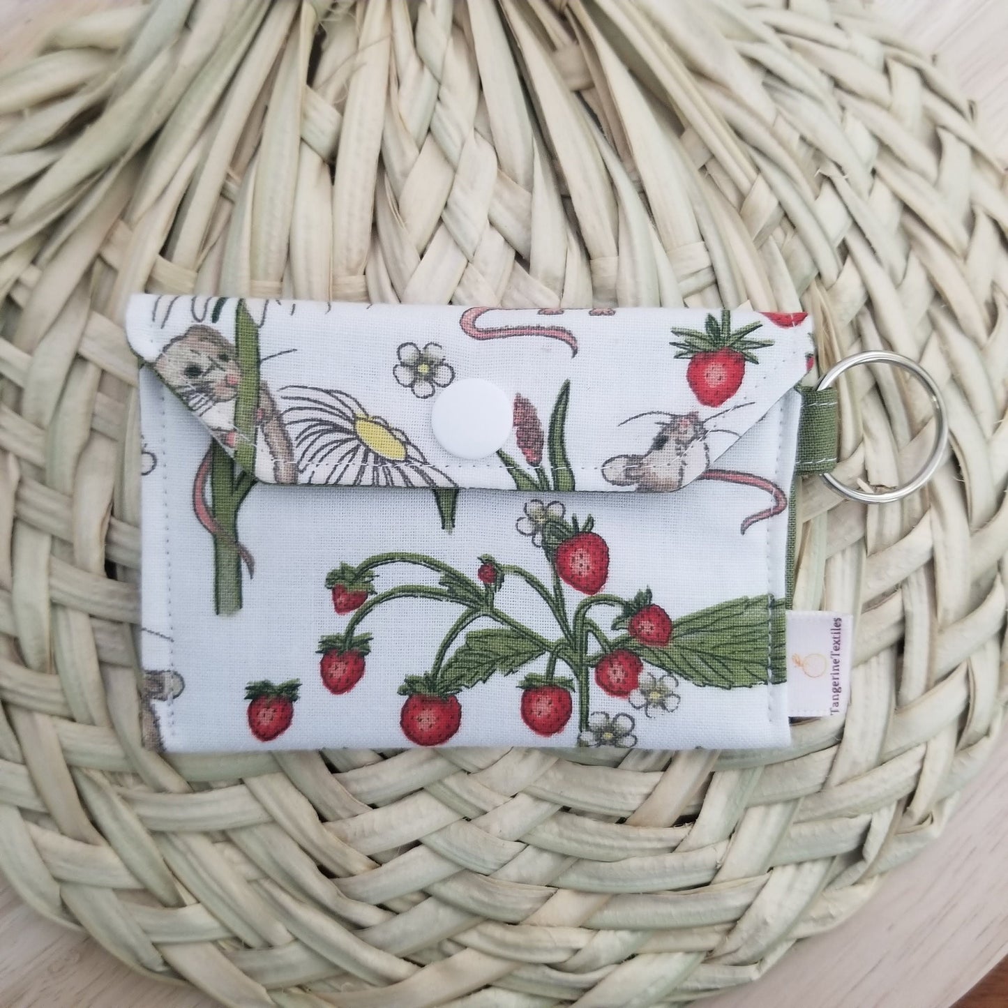 Original Keychain Wallet in Strawberry Stealer