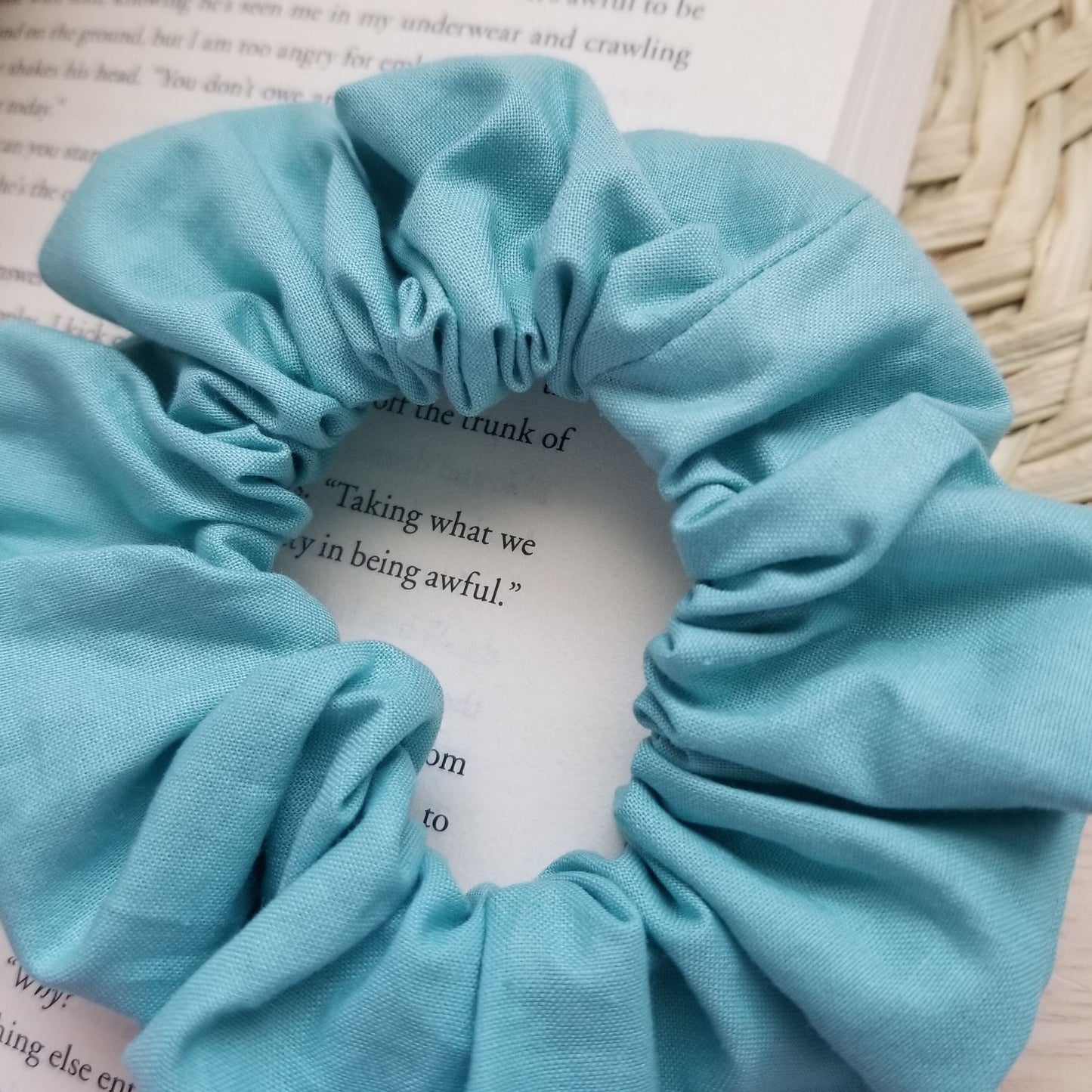 Scrunchie in Aqua