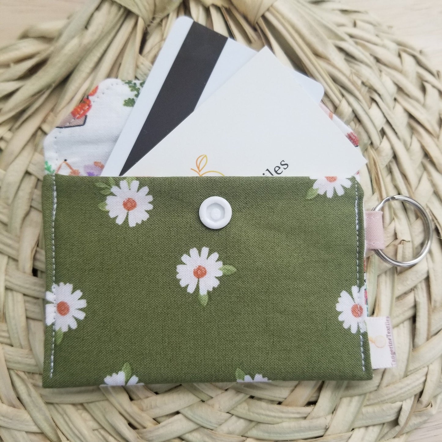 Original Keychain Wallet in Green Daisy