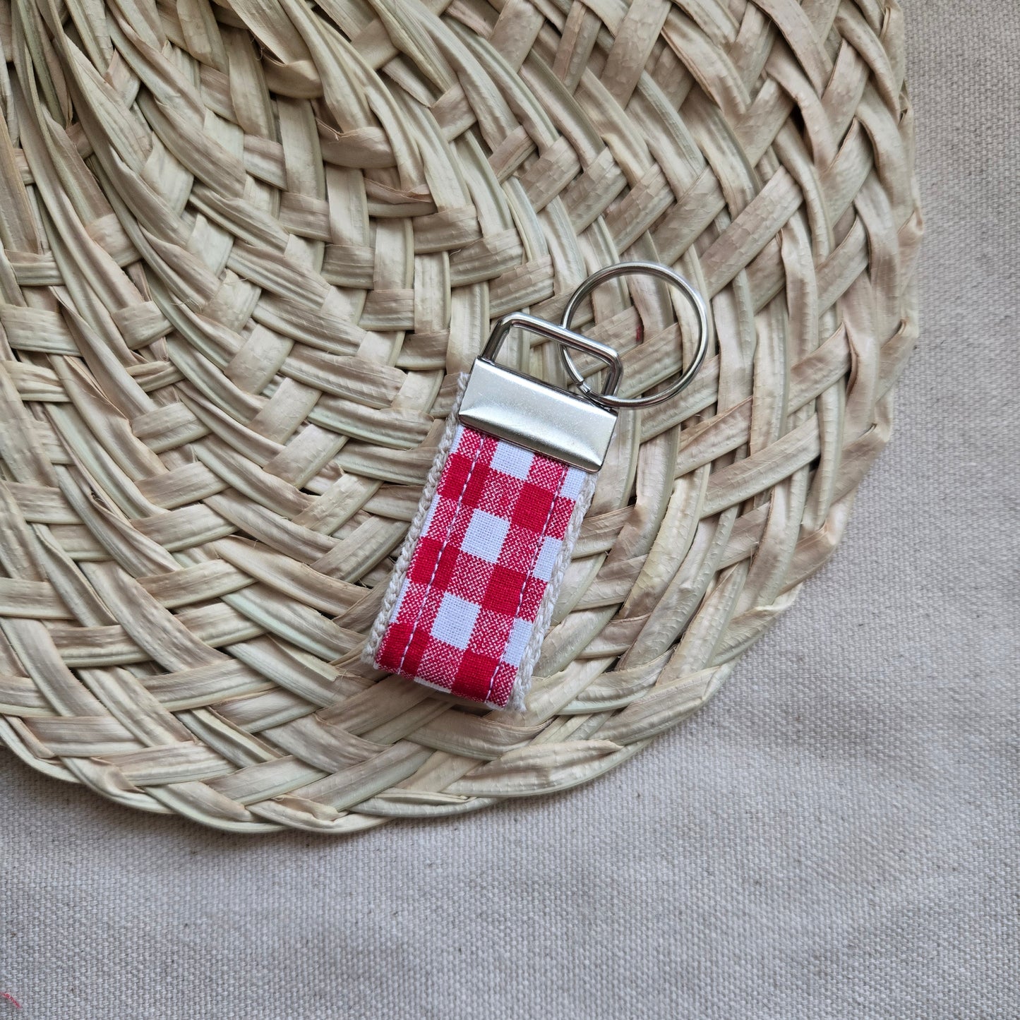 Keyfob in red and white gingham