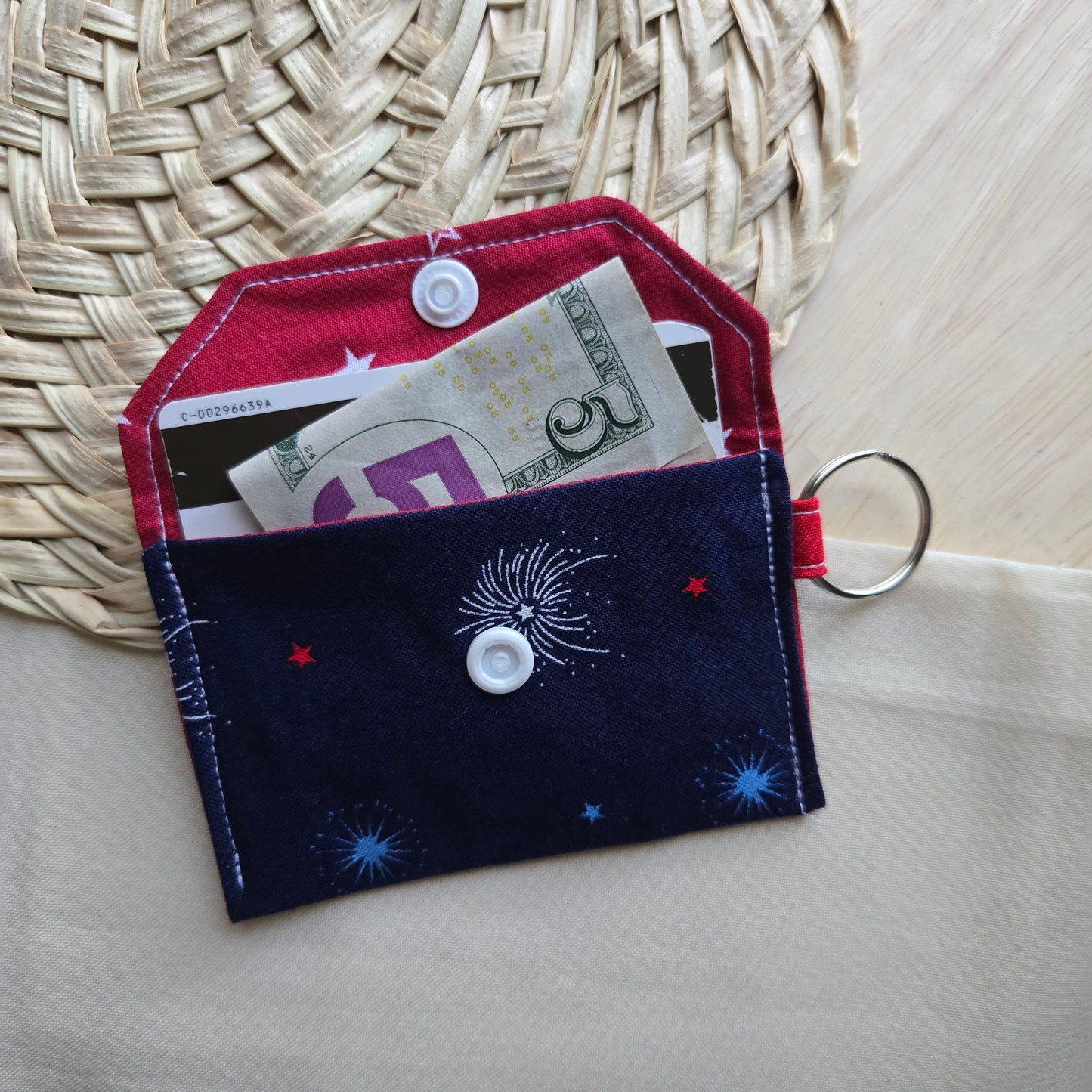 Original Keychain Wallet in Navy Fireworks