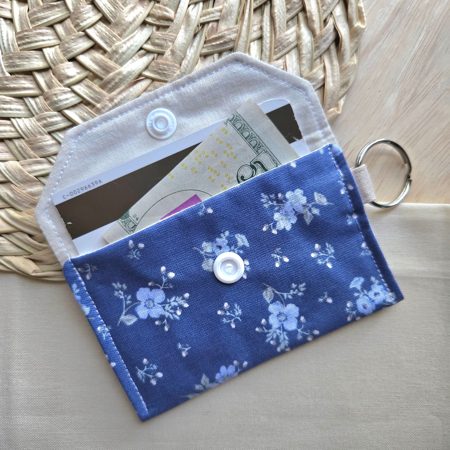Original Keychain Wallet in Southern Blue Floral