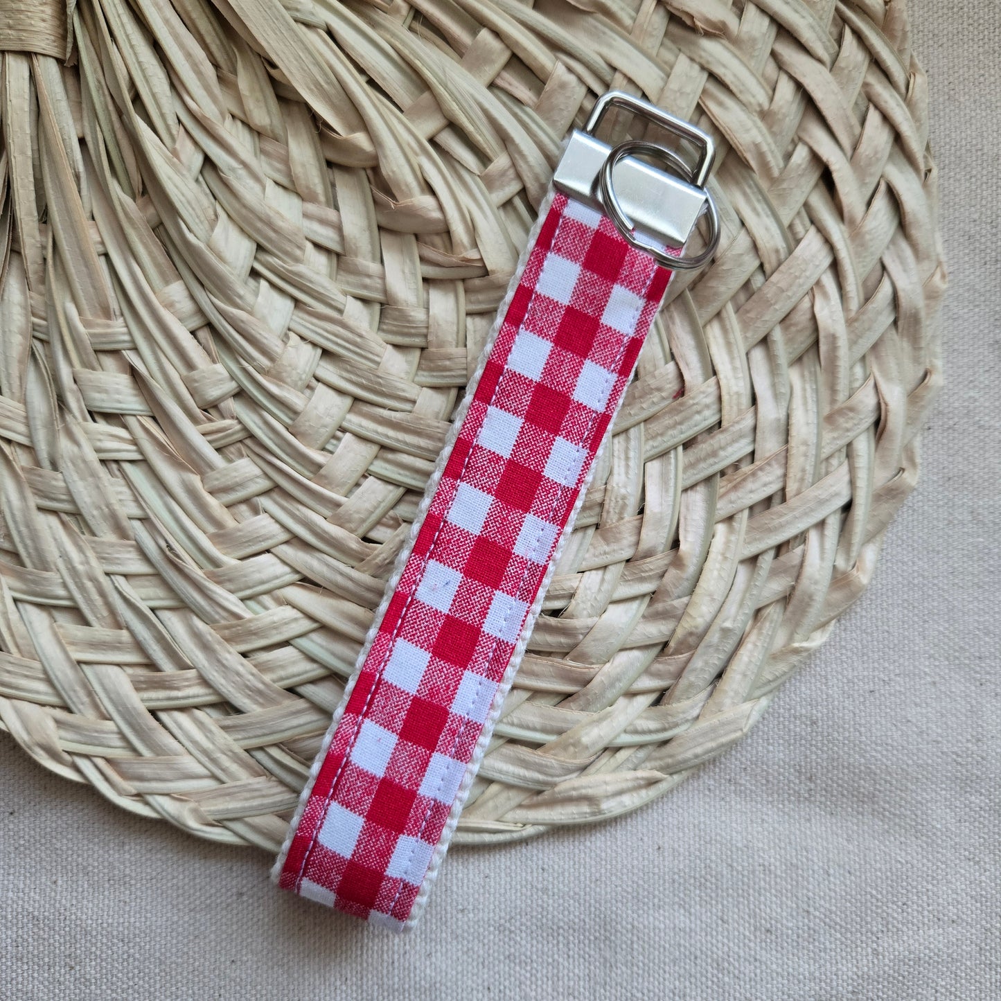 Keyfob in red and white gingham