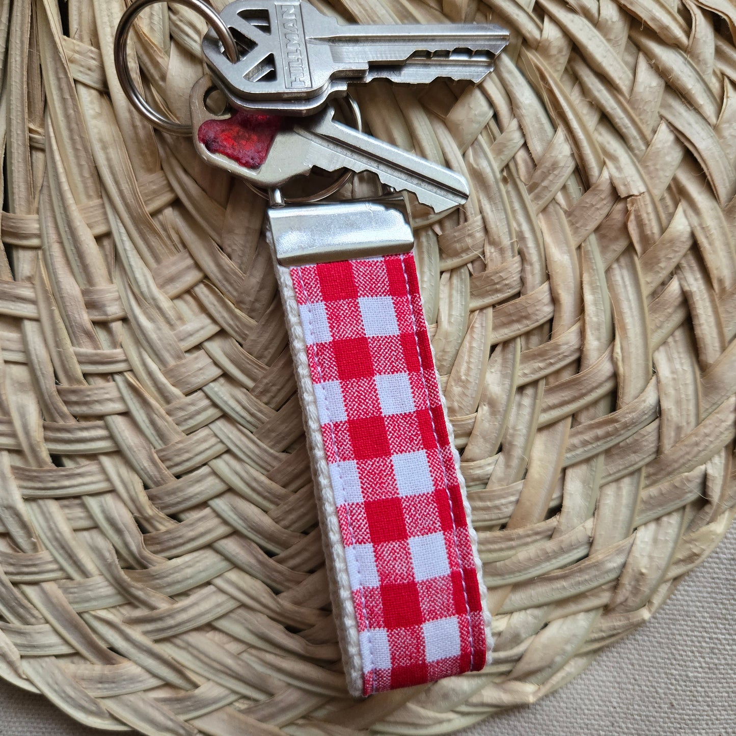 Keyfob in red and white gingham