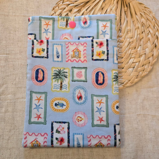 Kindle Sleeve in Salt & sea Medallion