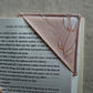 CORNER BOOKMARK IN BLUSH TULIPS