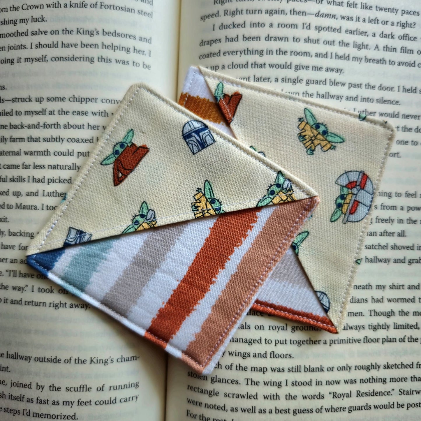 CORNER BOOKMARK IN CHILDREN PRINT