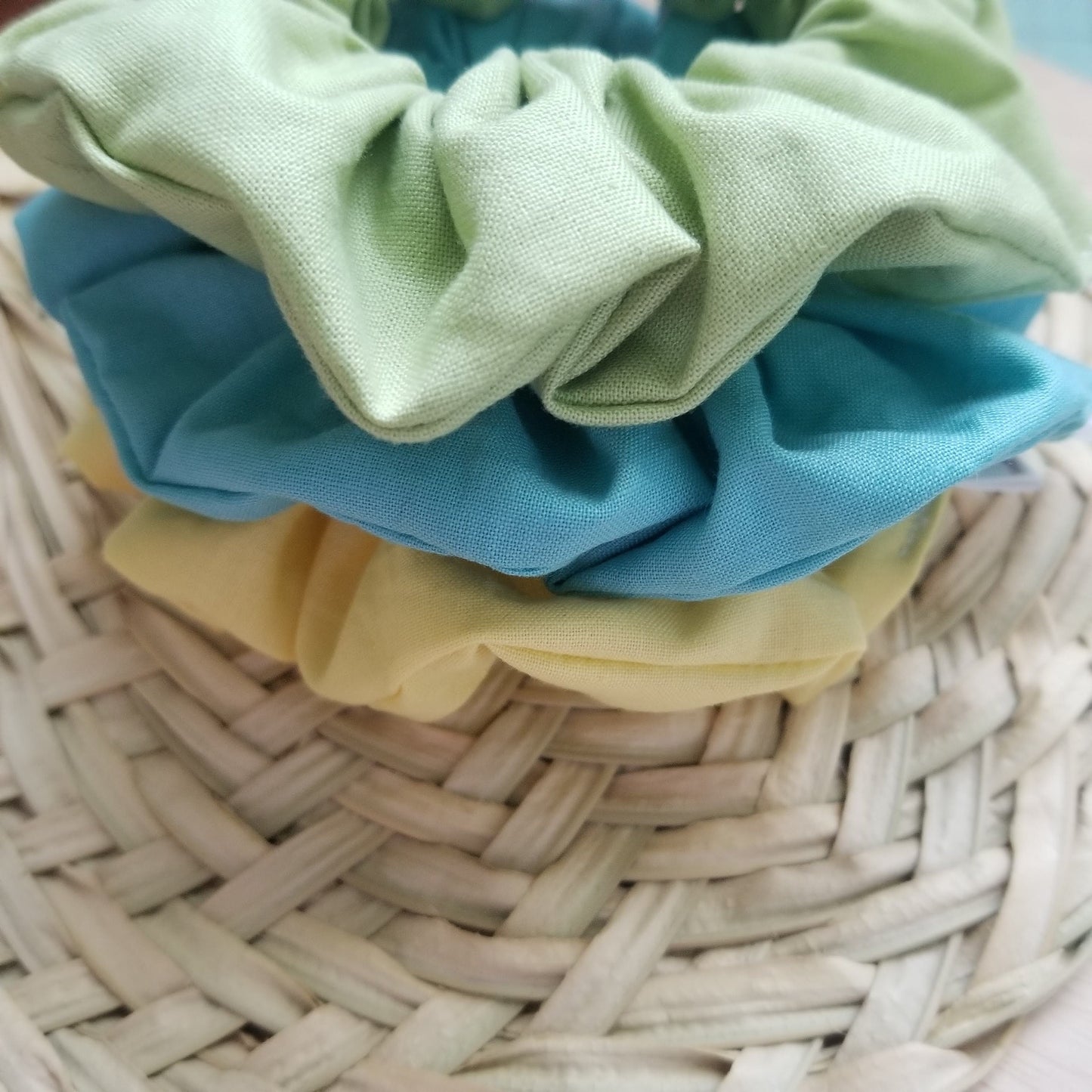 Scrunchie in Aqua