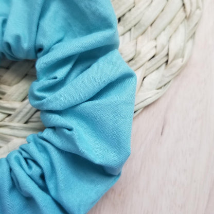 Scrunchie in Aqua