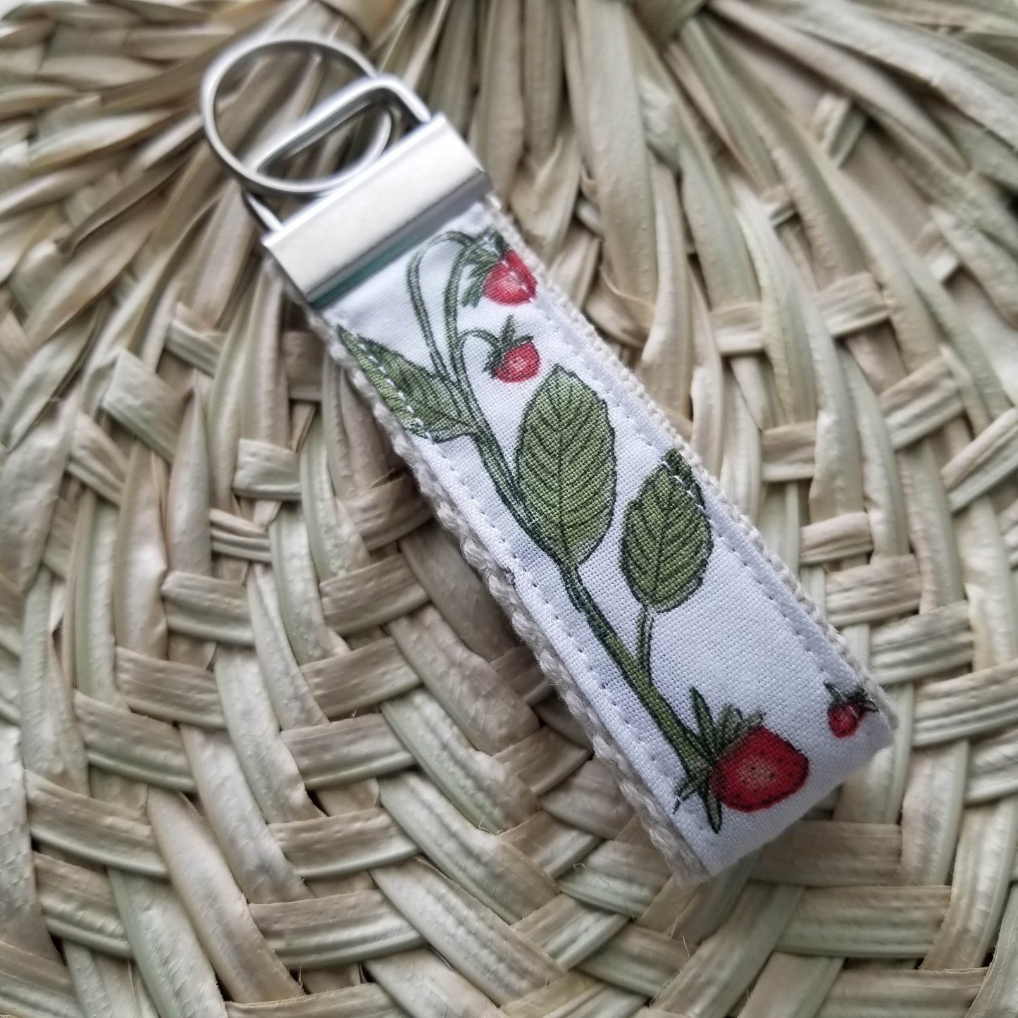 Keyfob in Strawberry Stealer