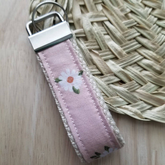 Keyfob in Blush Daisy