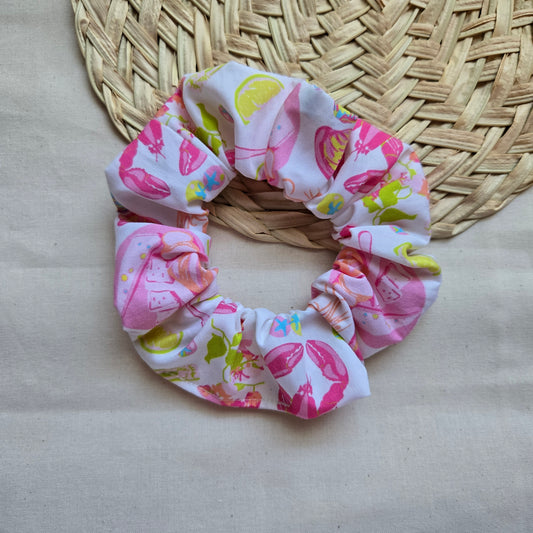 Scrunchie in Pink Coastal Feast