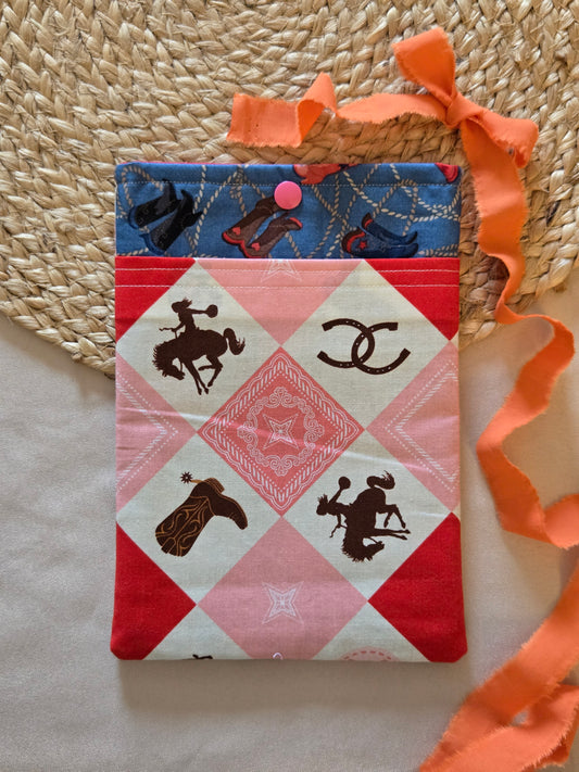 KINDLE SLEEVE IN ROMANTIC WESTERN PINK