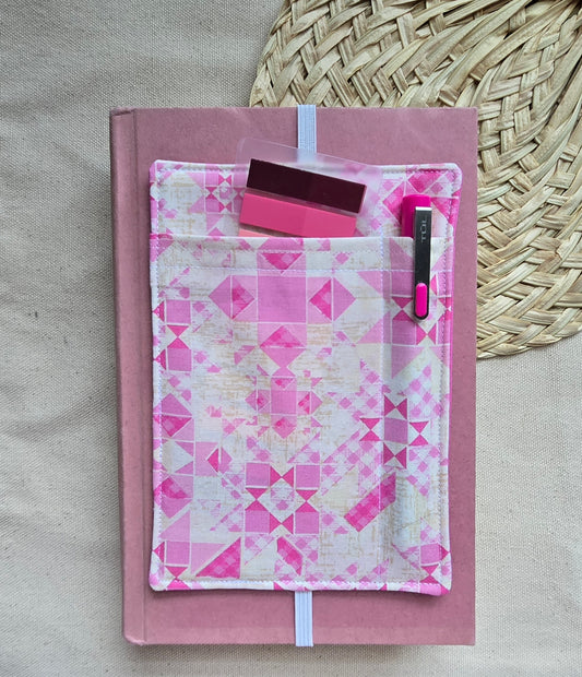 BOOK BUDDY IN STAR QUILT PINK